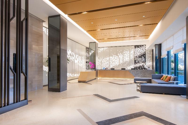 Holiday Inn Express Chengdu Huanhuaxi By Ihg-Near Jinsha Site Musem,Near Wuhou Temple Museum,Welcome Drinks,Free Gym,Free Self-Service Laundry تشنجدو المظهر الخارجي الصورة
