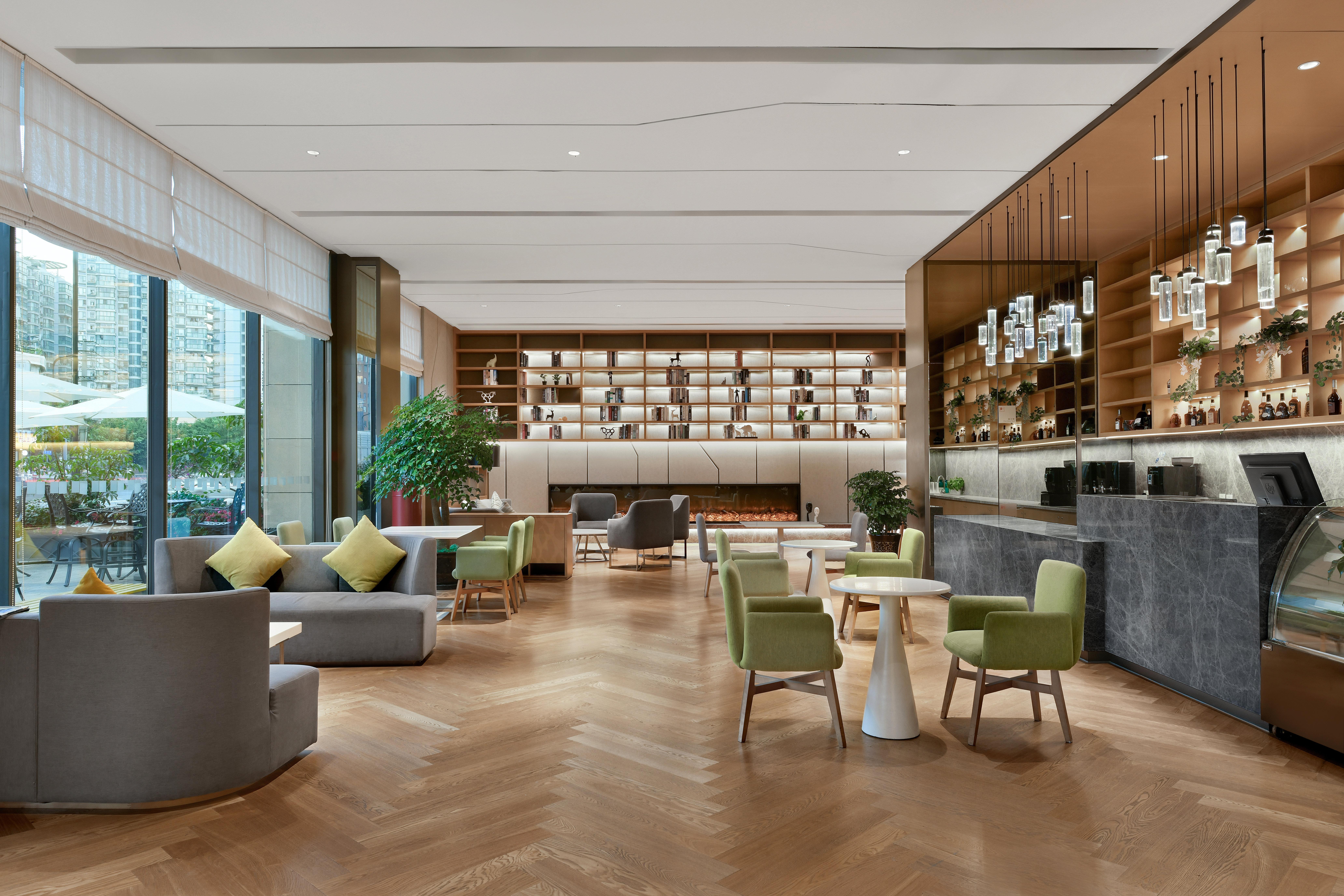 Holiday Inn Express Chengdu Huanhuaxi By Ihg-Near Jinsha Site Musem,Near Wuhou Temple Museum,Welcome Drinks,Free Gym,Free Self-Service Laundry تشنجدو المظهر الخارجي الصورة
